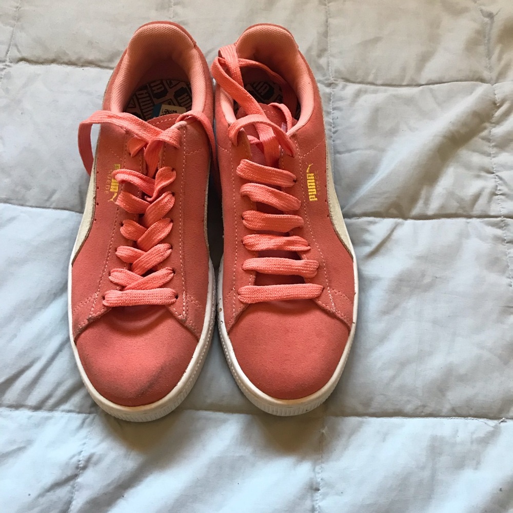 Shoes - Picture 3 of 3